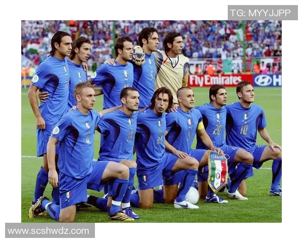 足球六大球星名单大全及其传奇足迹解析